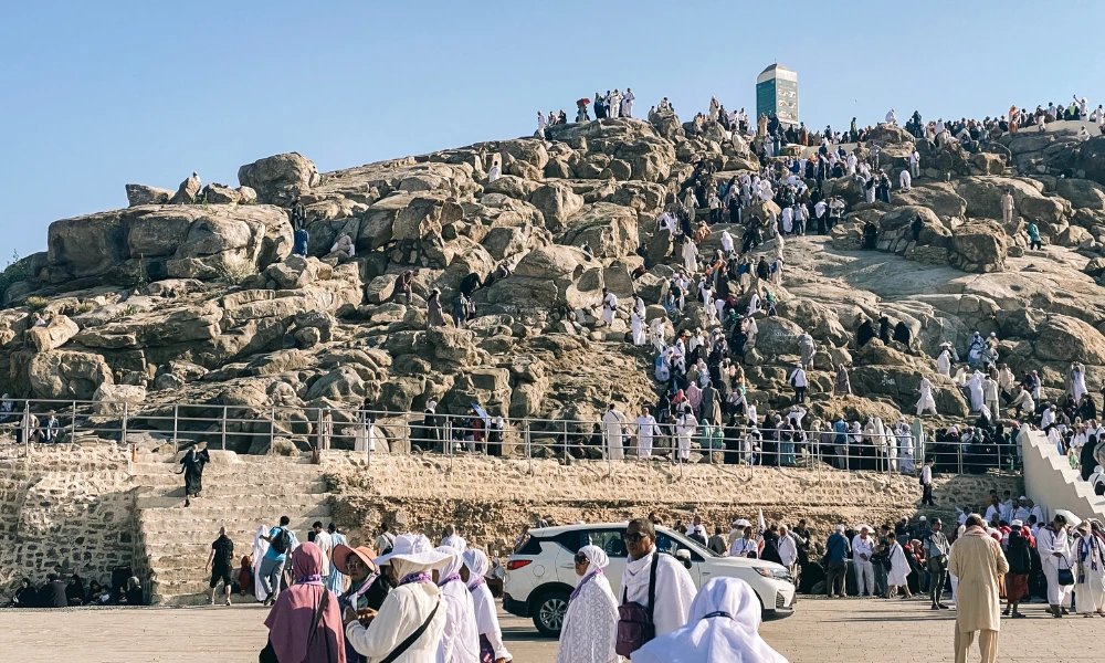perform umrah guide
