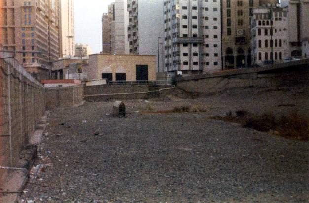 Al-Shabeka Graveyard